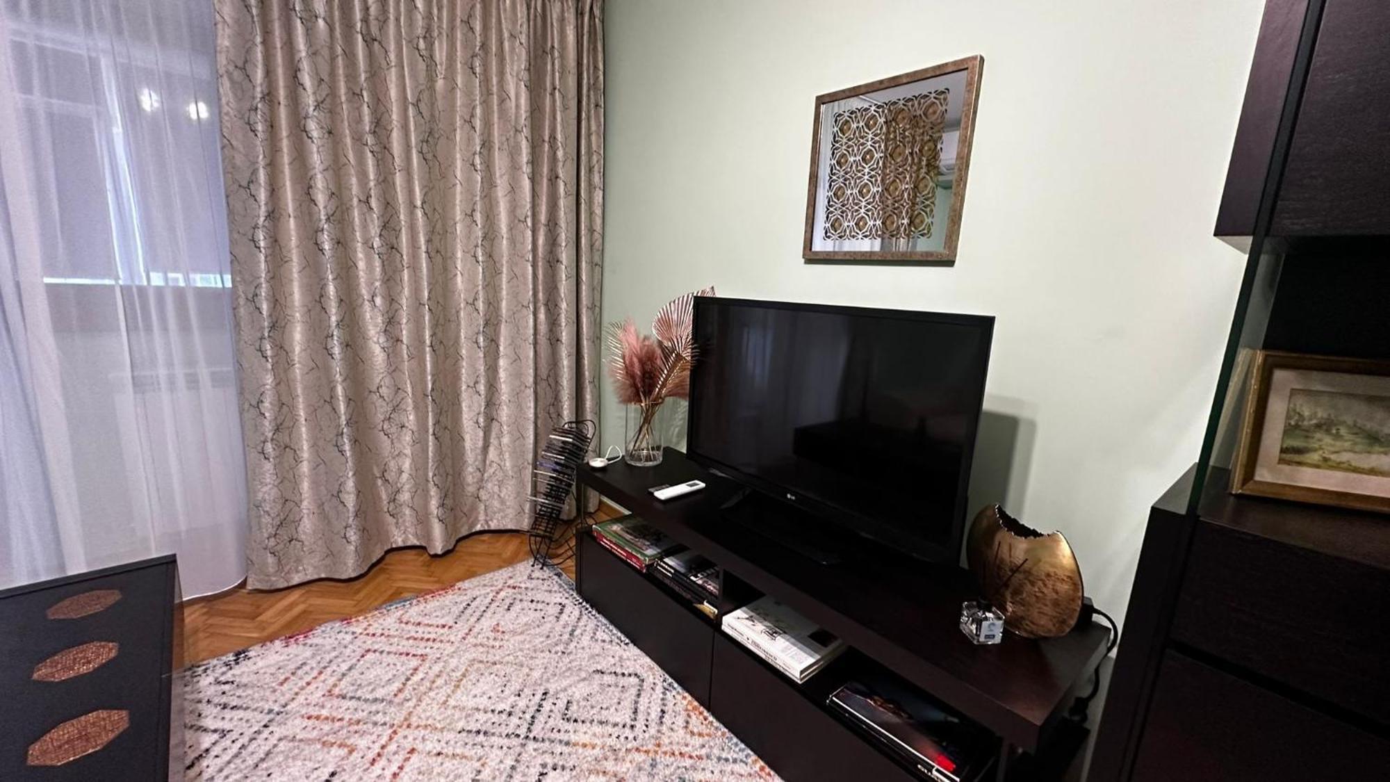 Sofiart Apartment Бухарест Екстер'єр фото