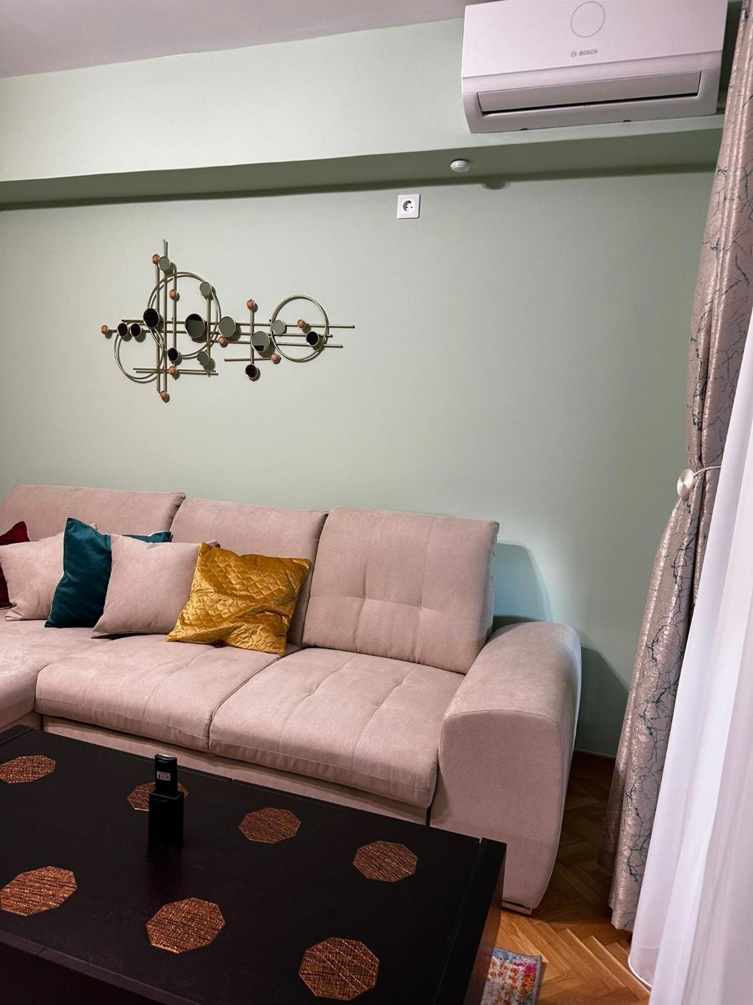 Sofiart Apartment Бухарест Екстер'єр фото