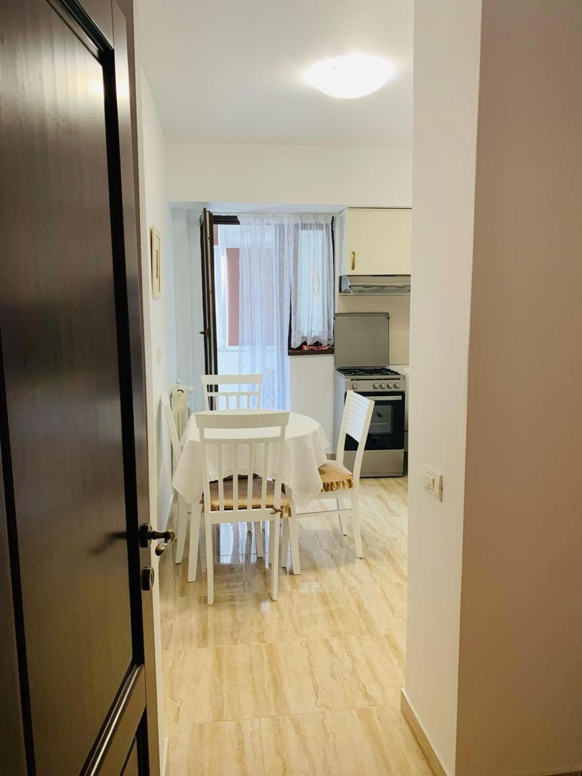Sofiart Apartment Бухарест Екстер'єр фото