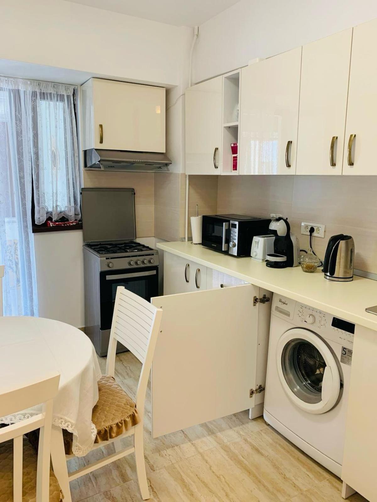 Sofiart Apartment Бухарест Екстер'єр фото